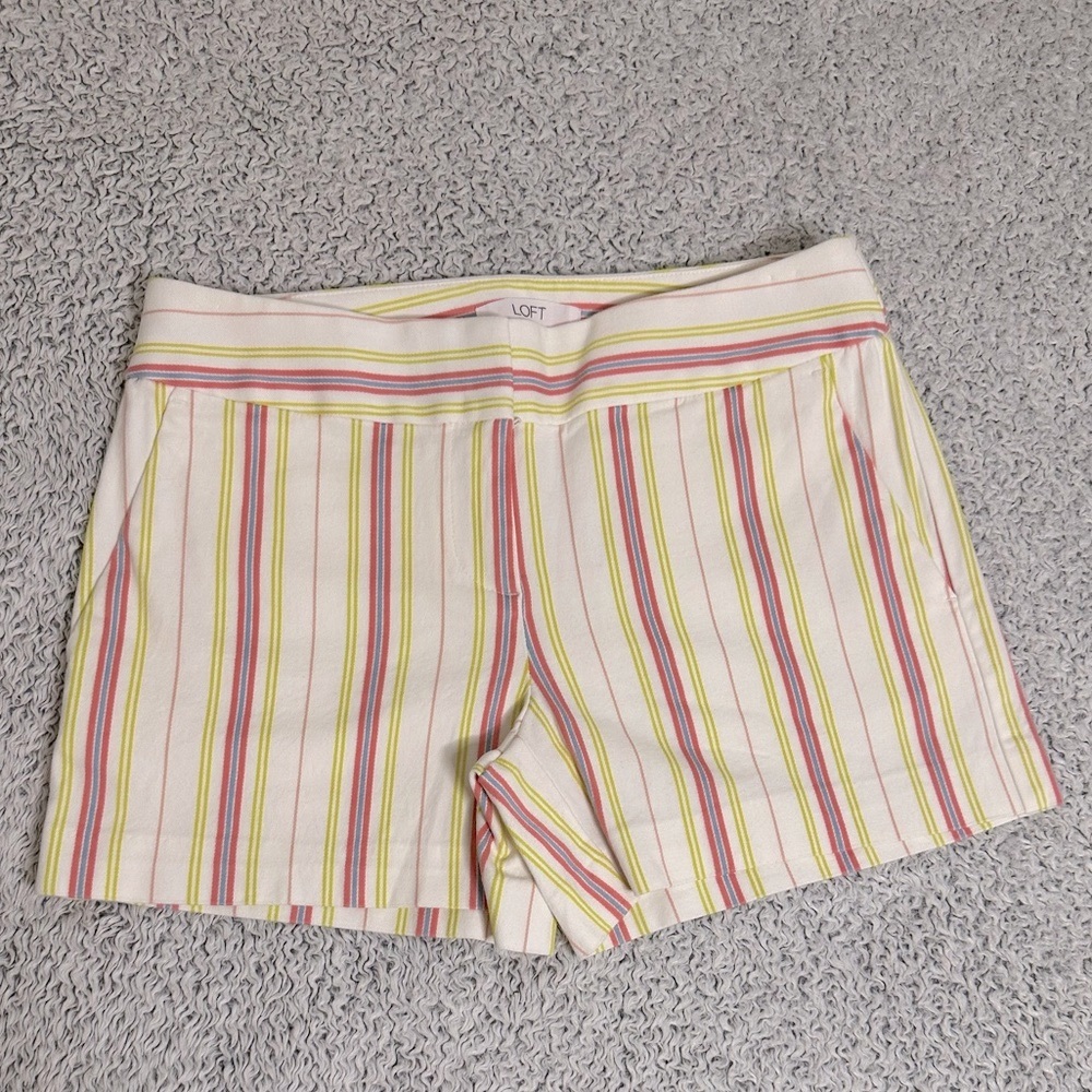 💫 NWT 💫 LOFT Short Shorts, Cream color with Pink, Blue and Lime stripes.